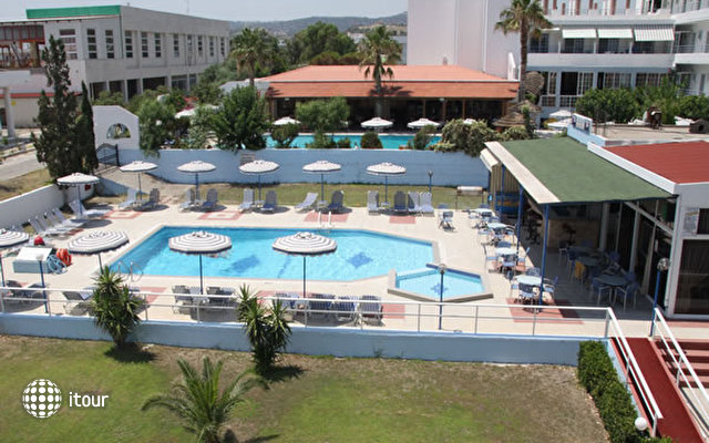Lagonas Beach Hotel Apartments 1