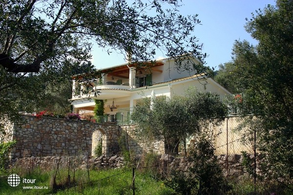 Villa Loukia 3