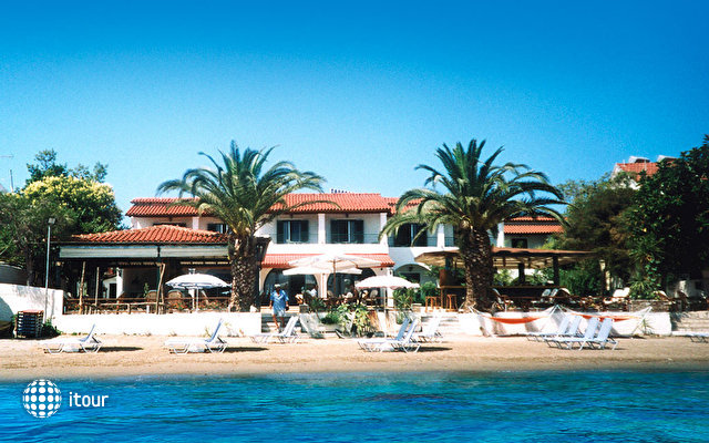 Akti Panela Beach Hotel 1