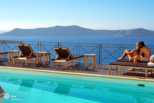 Athina Cliff Side Suites 11