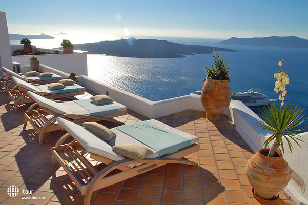 Athina Cliff Side Suites 12