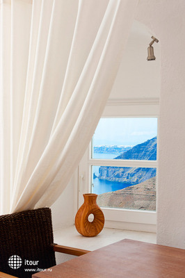 Athina Cliff Side Suites 15