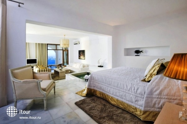 Andromeda Gold Suites 29