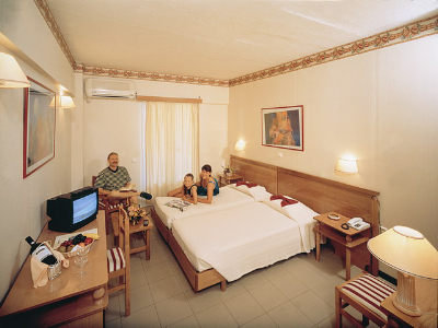 Louis Royal Palace Hotel 8