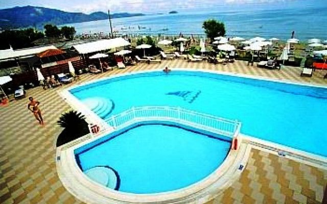 Mediterranean Beach Resort  10