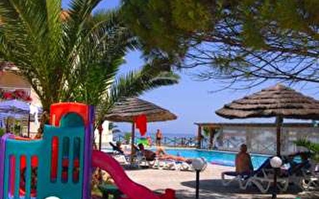 Tsilivi Beach Hotel 14