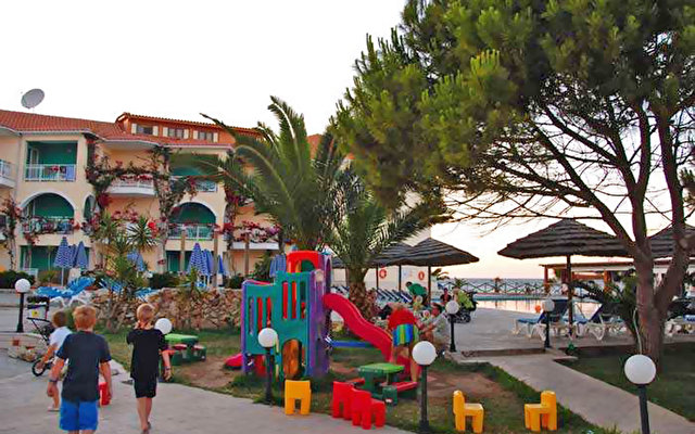 Tsilivi Beach Hotel 16