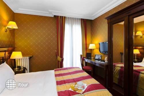 Hotel De La Paix Paris 24