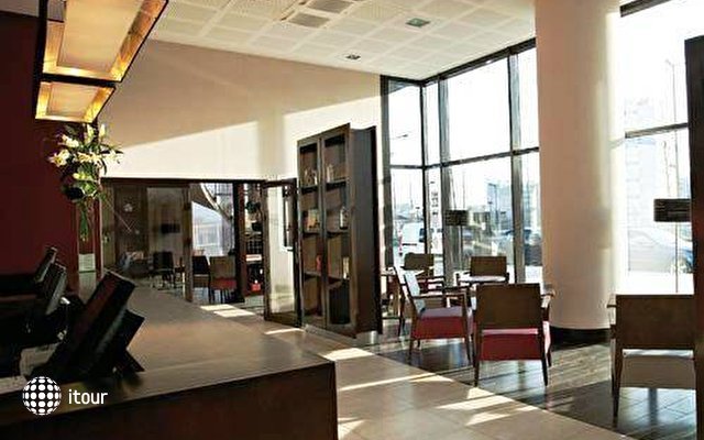 Park & Suites Paris Grande Bibliotheque 18