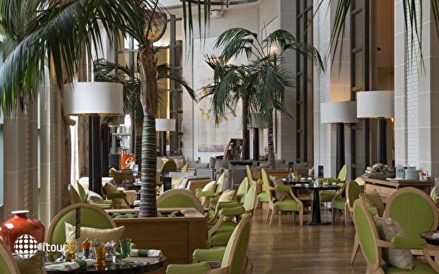 Monte Carlo Bay Hotel & Resort 10
