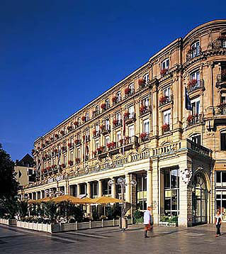 Dom Hotel Koln Le Meridien Hotel 10