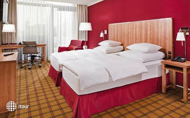 Four Points By Sheraton Central Dusseldorf 5