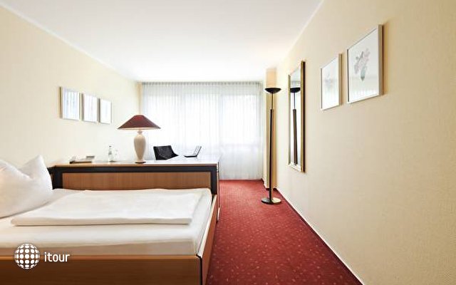 Comfort Hotel Dresden 11