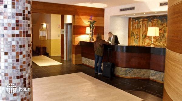 Nova Domus Hotel & Suites 5