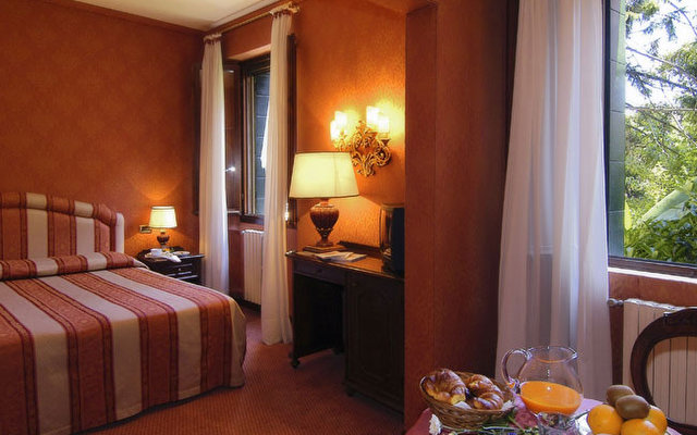 Abbazia Hotel Venice 12