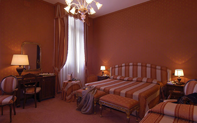 Abbazia Hotel Venice 13