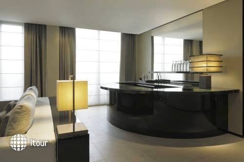 Milan Armani Hotel Deluxe 21
