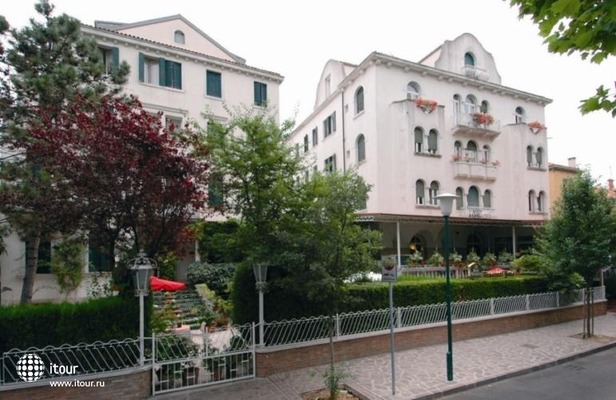 Biasutti Hotel 13