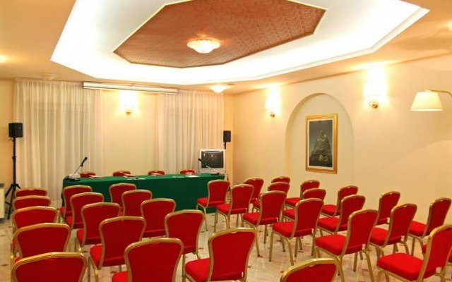 Suite Hotel Litoraneo 30