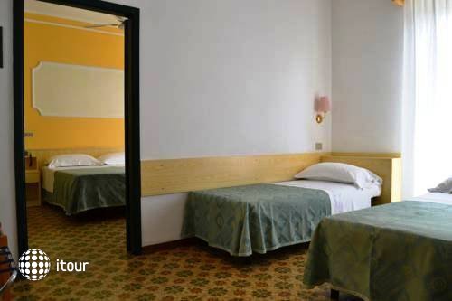 Clipper Hotel Pesaro 30