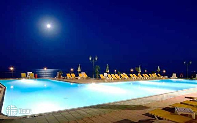 Hilton Giardini Naxos 10