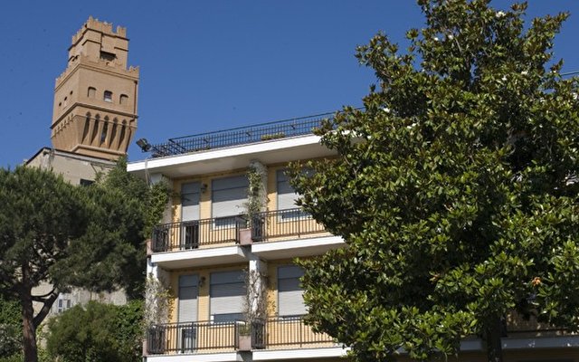 Villa Capodimonte 1