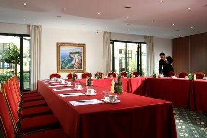 Tiberio Palace Hotel & Conference Center 10