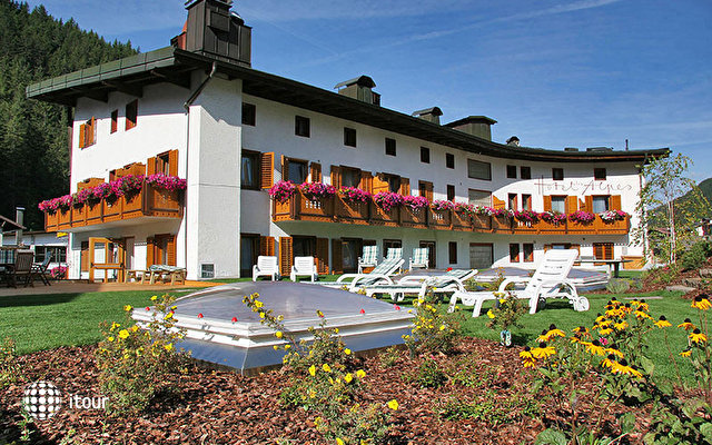 Des Alpes Hotel Selva Gardena Apt 1