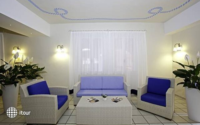 Club Hotel Laconia 9