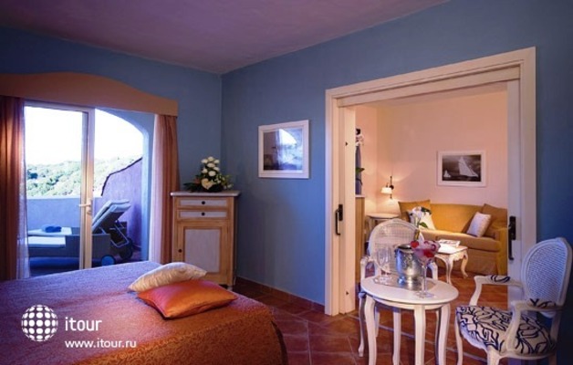 Colonna Pevero Beach Hotel 40