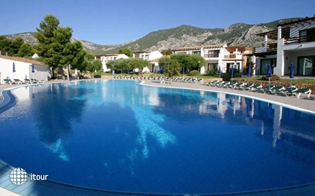 Palmasera Village Resort  26