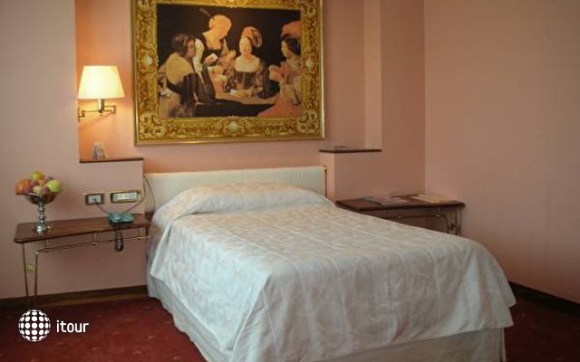 Grand Hotel Di Como 14