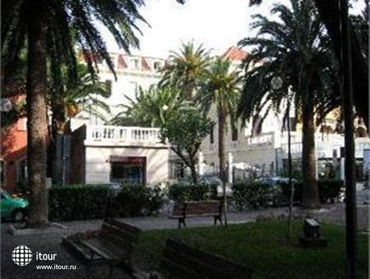Villa Imperiale Spotorno 9