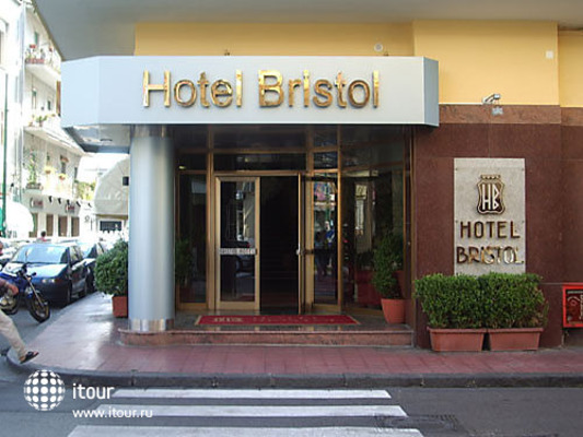 Bristol Hotel Pompei 18