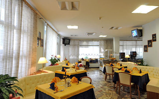 Mimosa Hotel Lignano 12