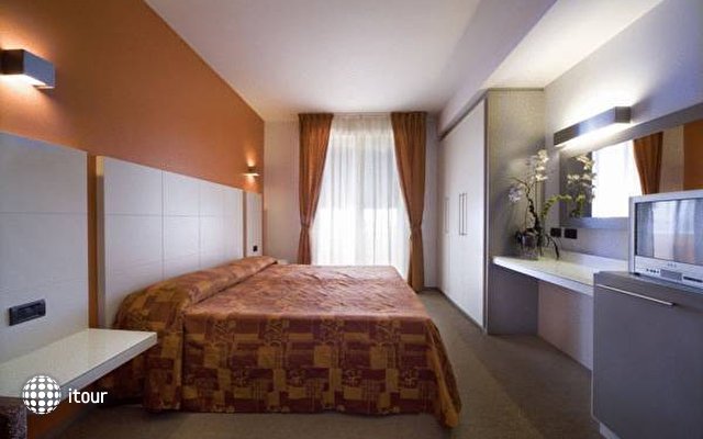 Hotel Eur 4