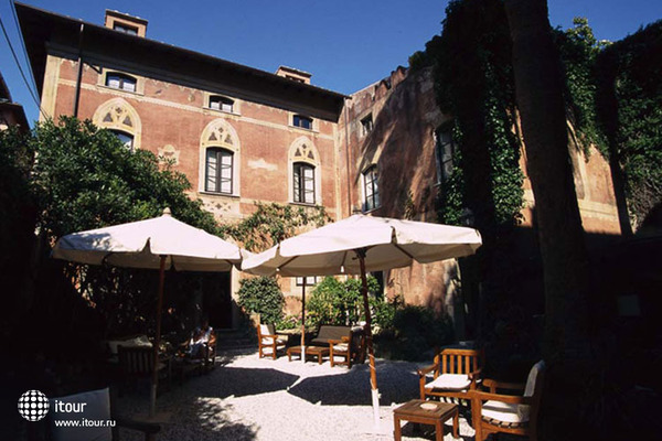 Albergo Pietrasanta 13