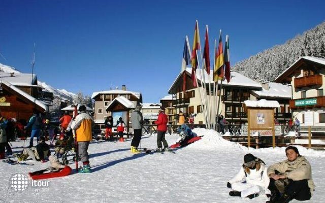 Sport Hotel Santa Caterina Valfurva 11