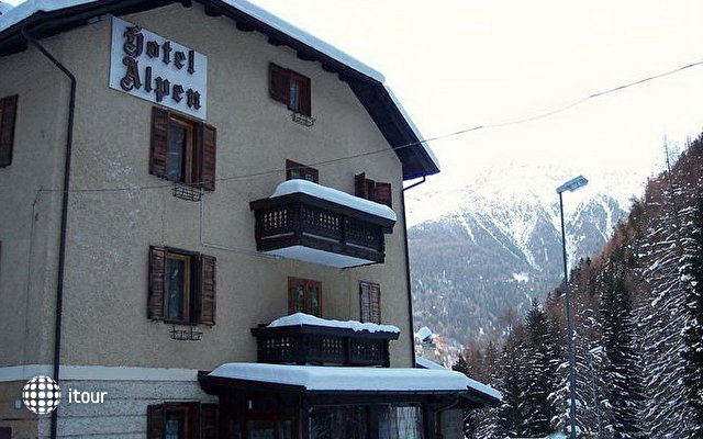 Hotel Alpen 1