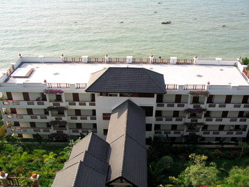 Phala Cliff Beach Resort 6