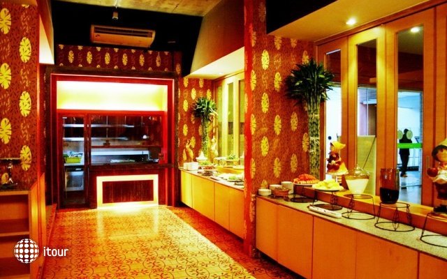 Rayong City Hotel 24