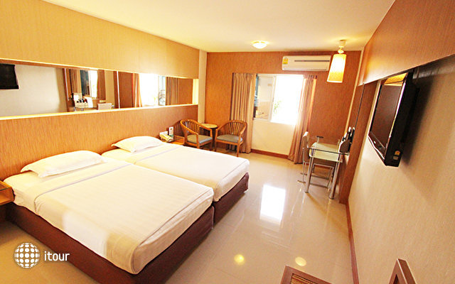 Golden City Rayong Hotel 15