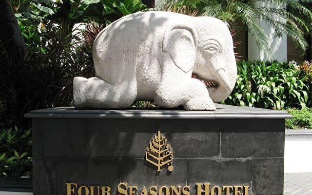 Four Seasons Hotel Bangkok 24