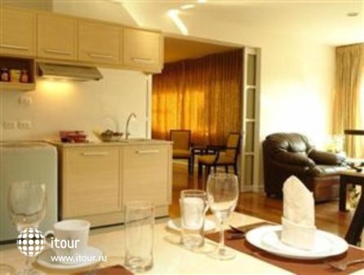 Malee Suites Serviced Apartment 5