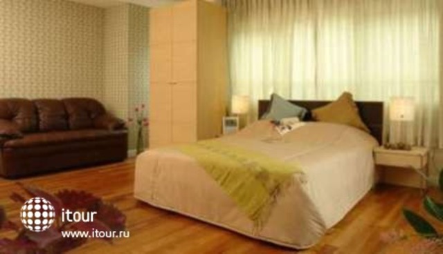 Malee Suites Serviced Apartment 17