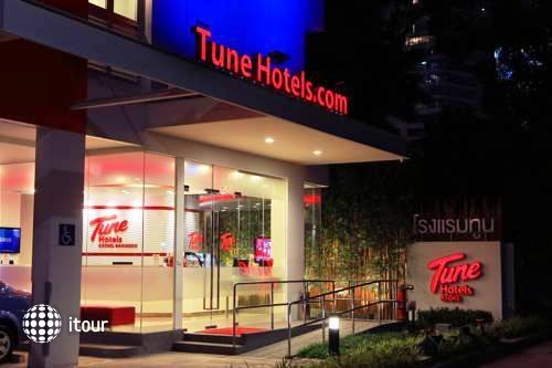 Tune Hotel Asoke Bangkok 12