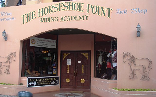 Horse Shoe Point 16