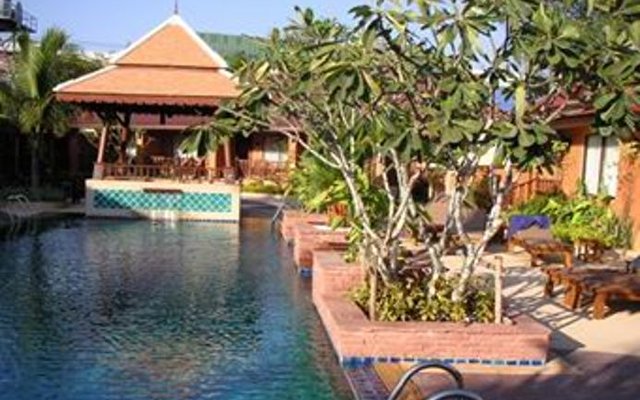 Sabai Resort 5