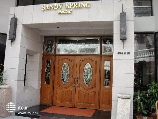 Sandy Spring 18