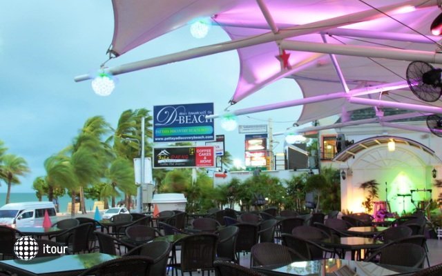 Pattaya Discovery Beach Hotel 26